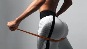 chirurgie augmentation fesses plates